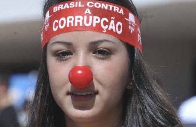 16 - Cidadão pode combater a corrupção